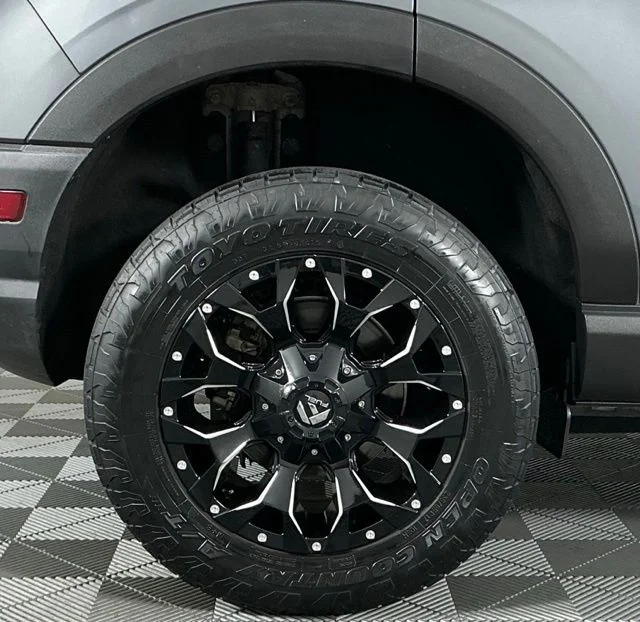 Used 2021 Carbonized Gray Metallic Ford Outer Banks image 9