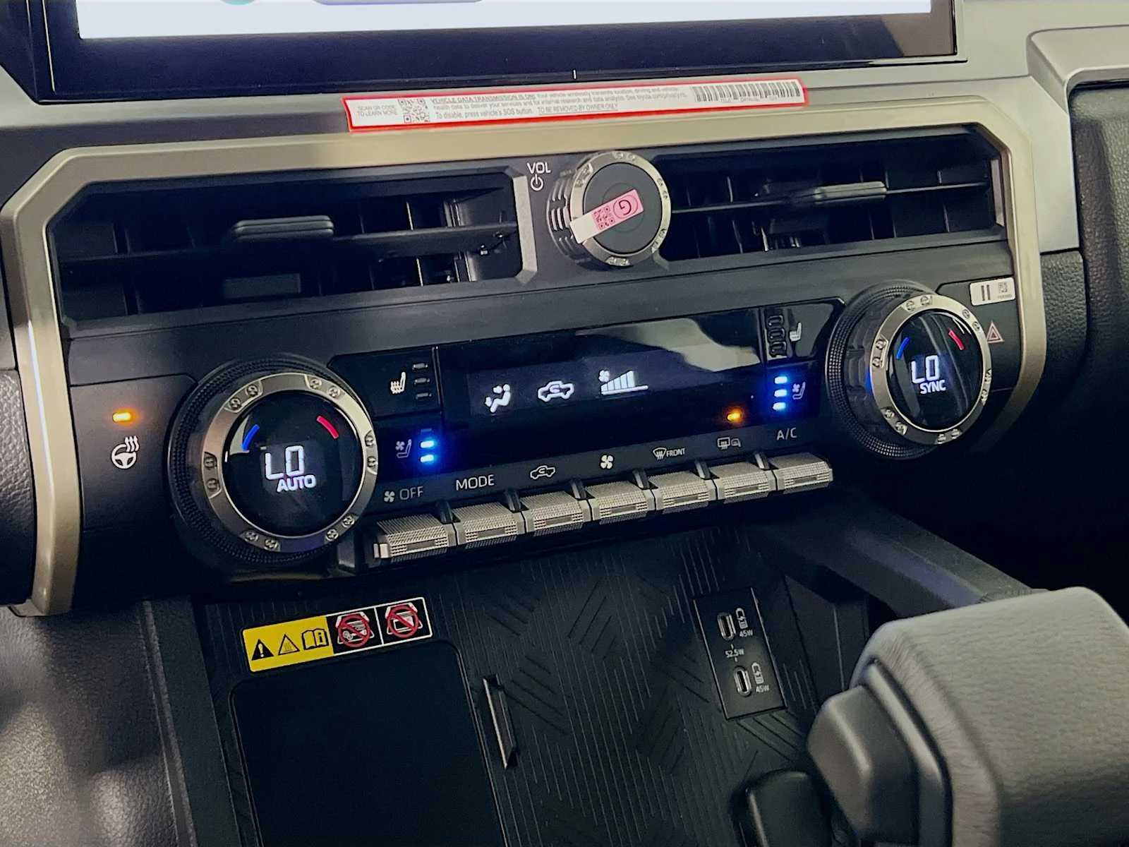 2026 Toyota Tacoma — photo 11