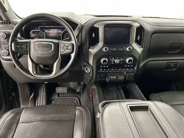 Used 2021 Black GMC Denali image 30