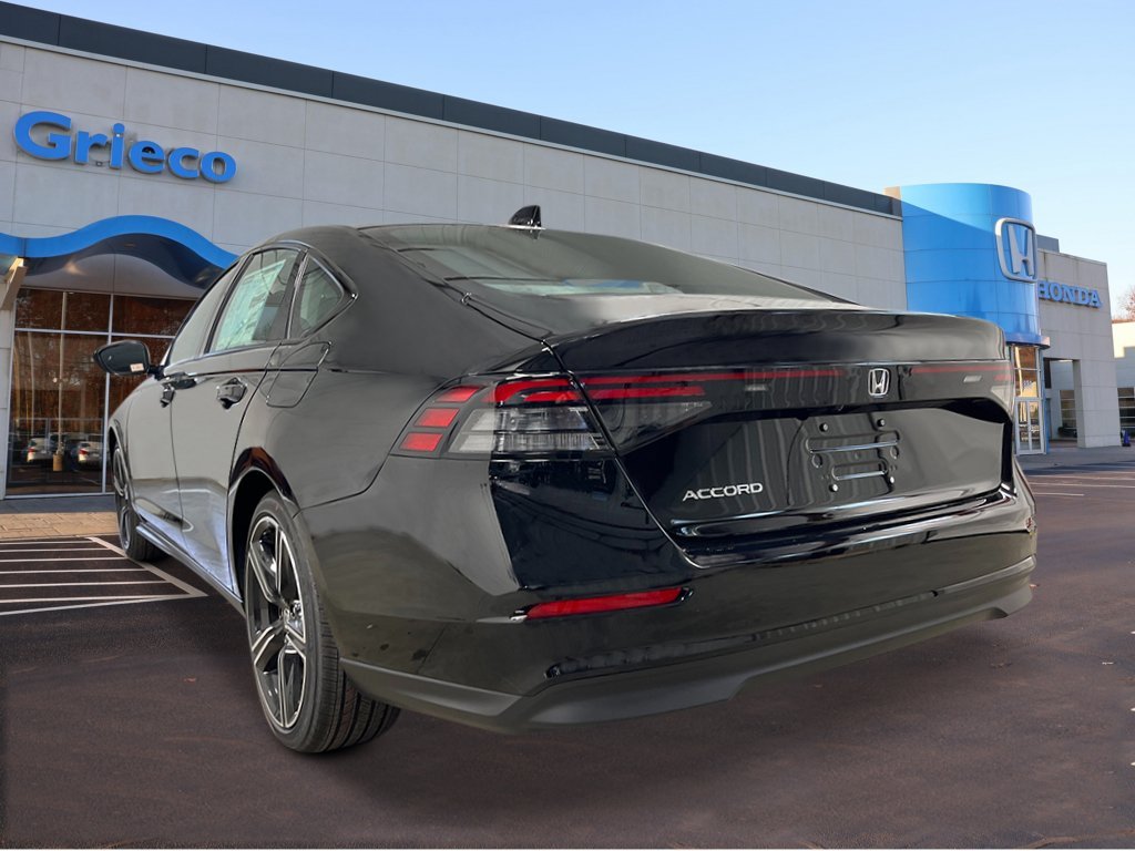 New 2026 Crystal Black Pearl Honda SE image 3