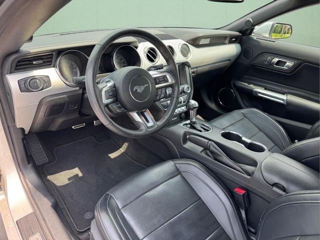 Used 2016 Silver Ford GT Premium image 11