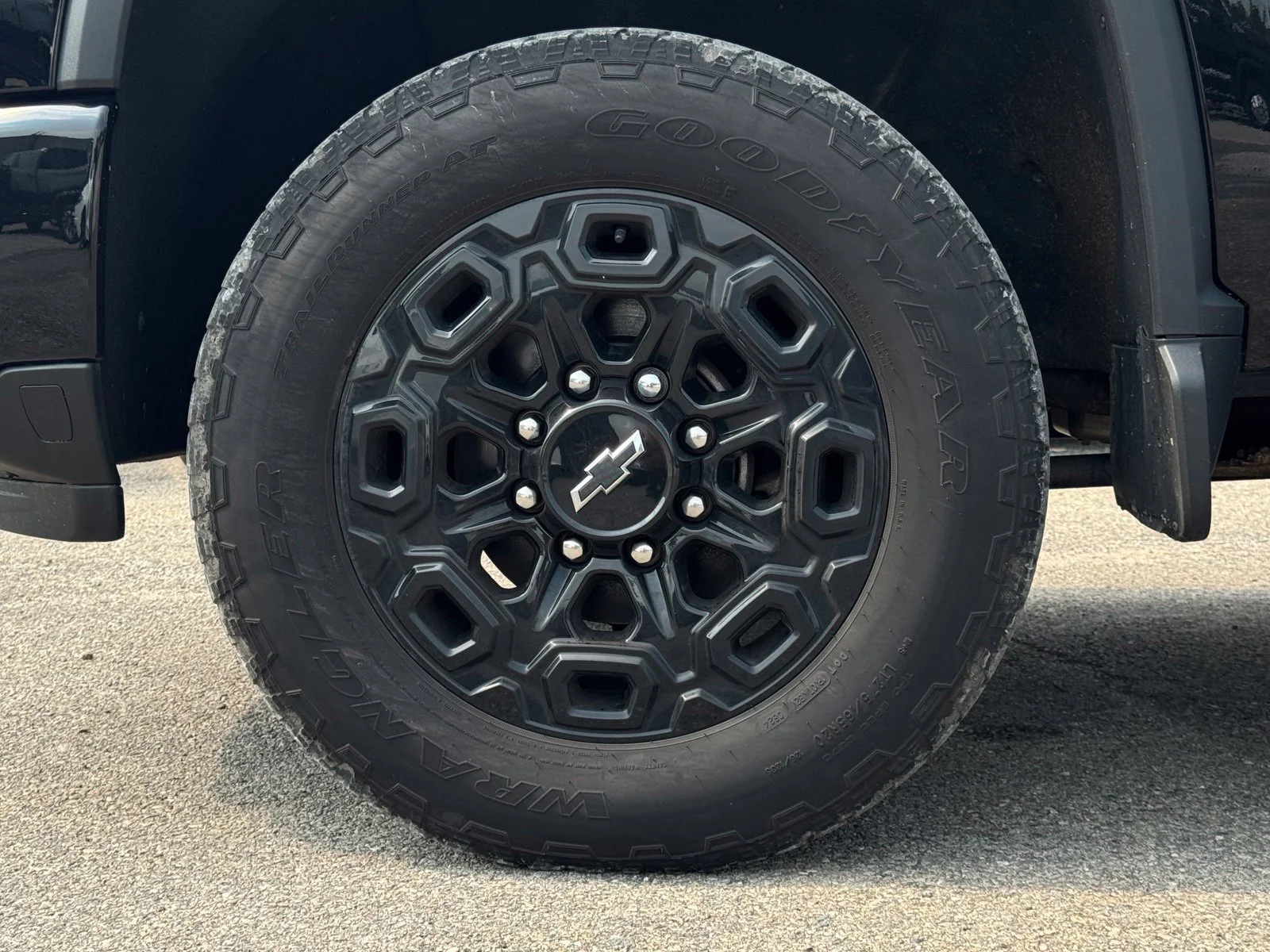 2024 Chevrolet Silverado 2500HD LTZ - Photo 9