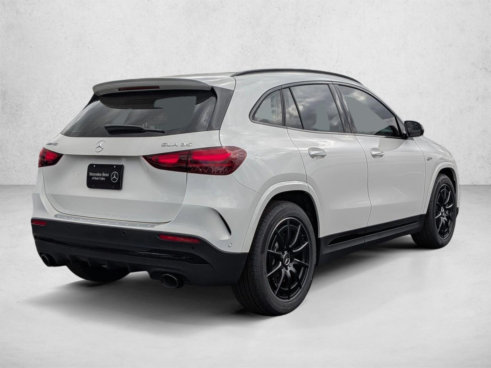 New 2026 Polar White Mercedes-Benz AMG® GLA 35 4MATIC SUV image 2