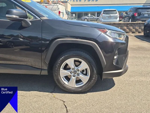 Used 2020 Black Toyota XLE image 10