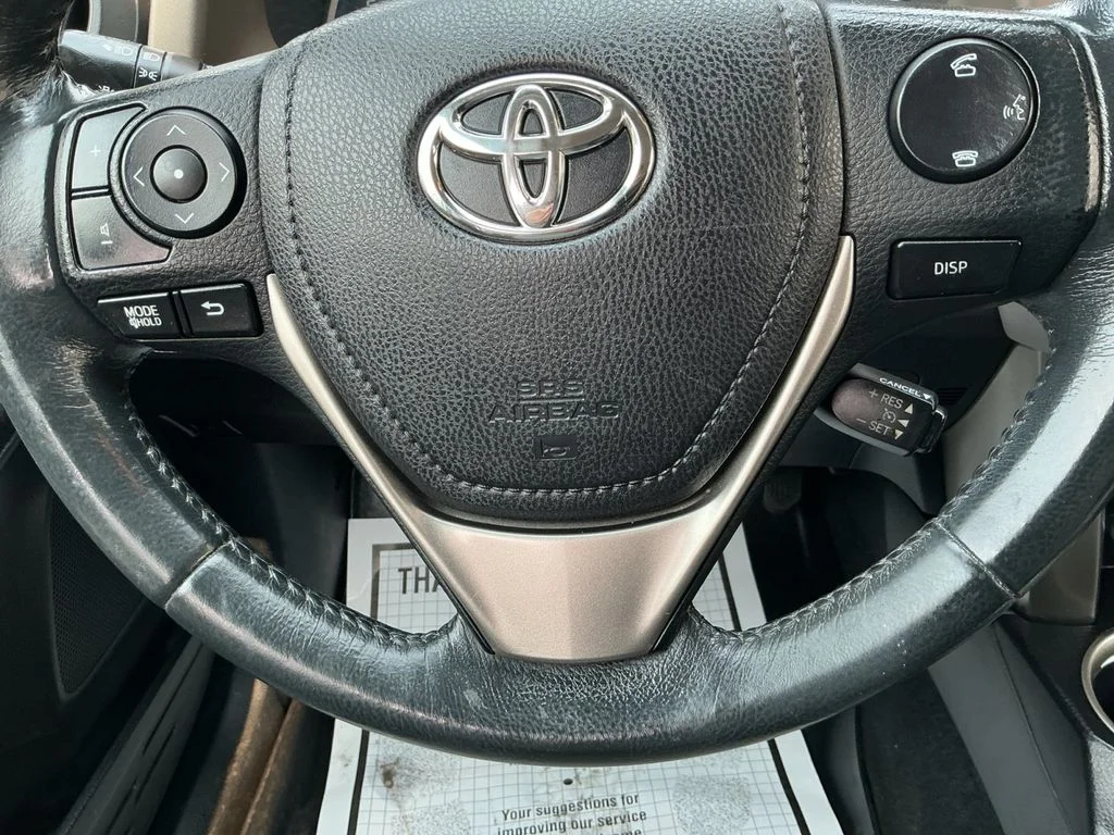 Used 2014 White Toyota Limited image 20