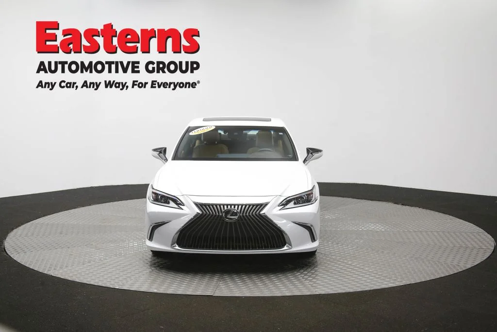 Used 2021 White Lexus 350 image 55