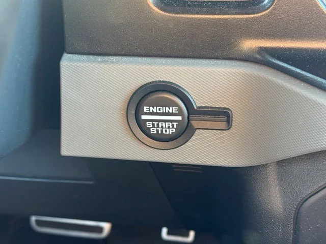 Used 2021 Orange Ford Black Diamond image 16