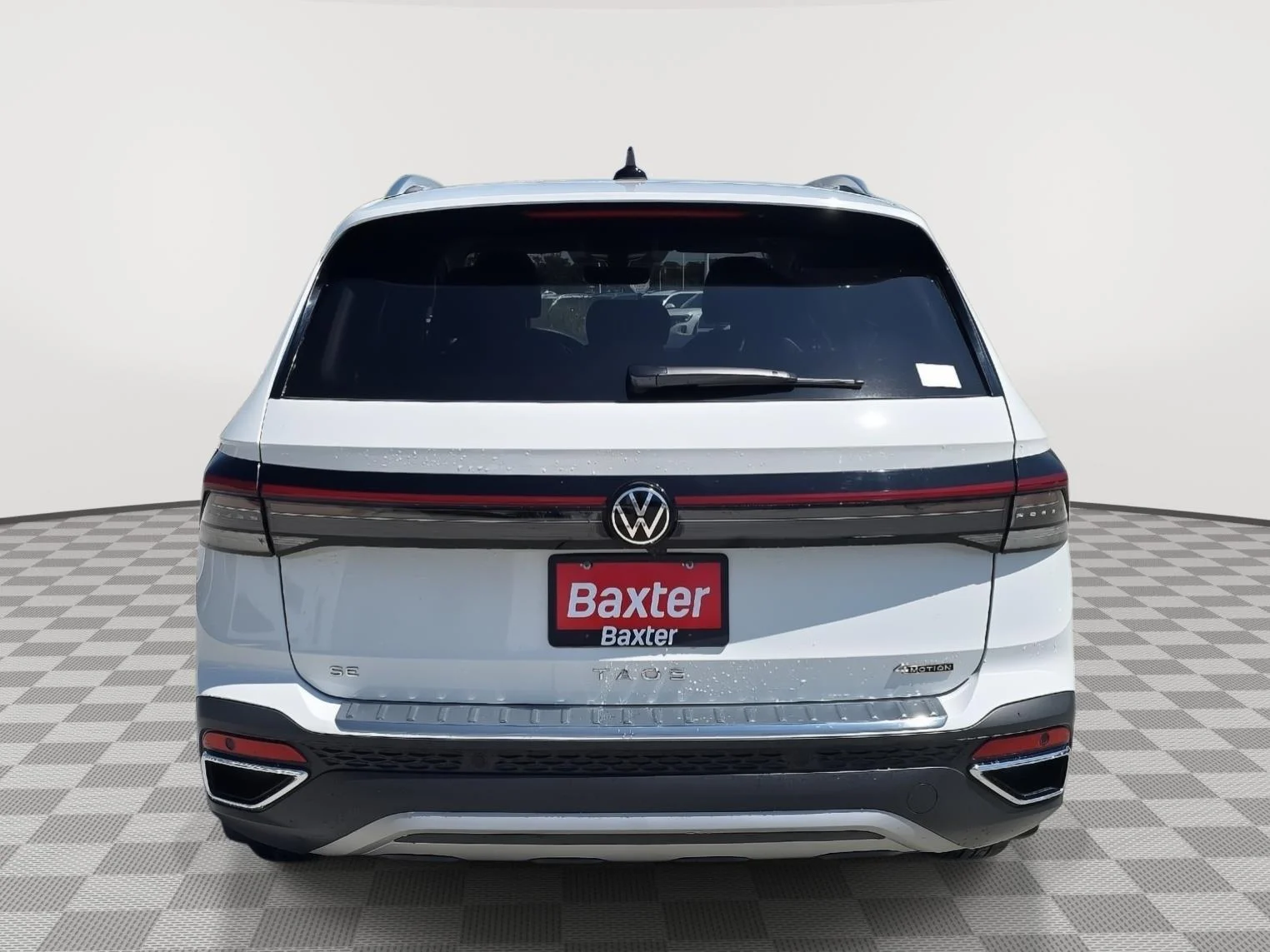 Certified Used 2025 WHITE Volkswagen SE image 13