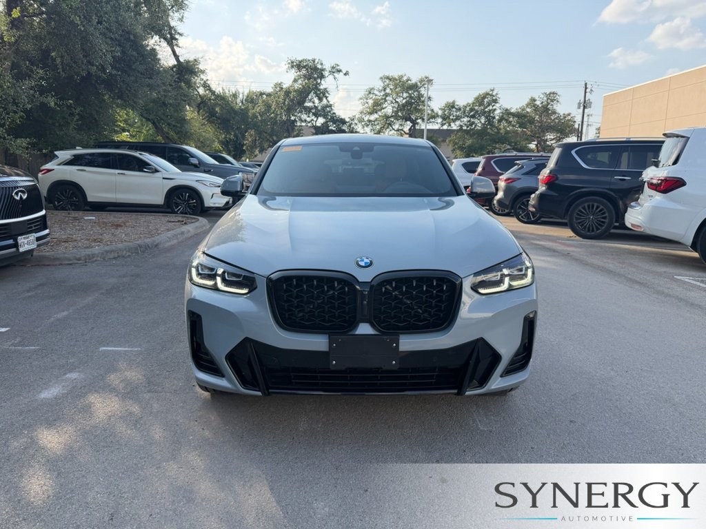 Used 2025 Brooklyn Grey Metallic BMW xDrive30i image 3