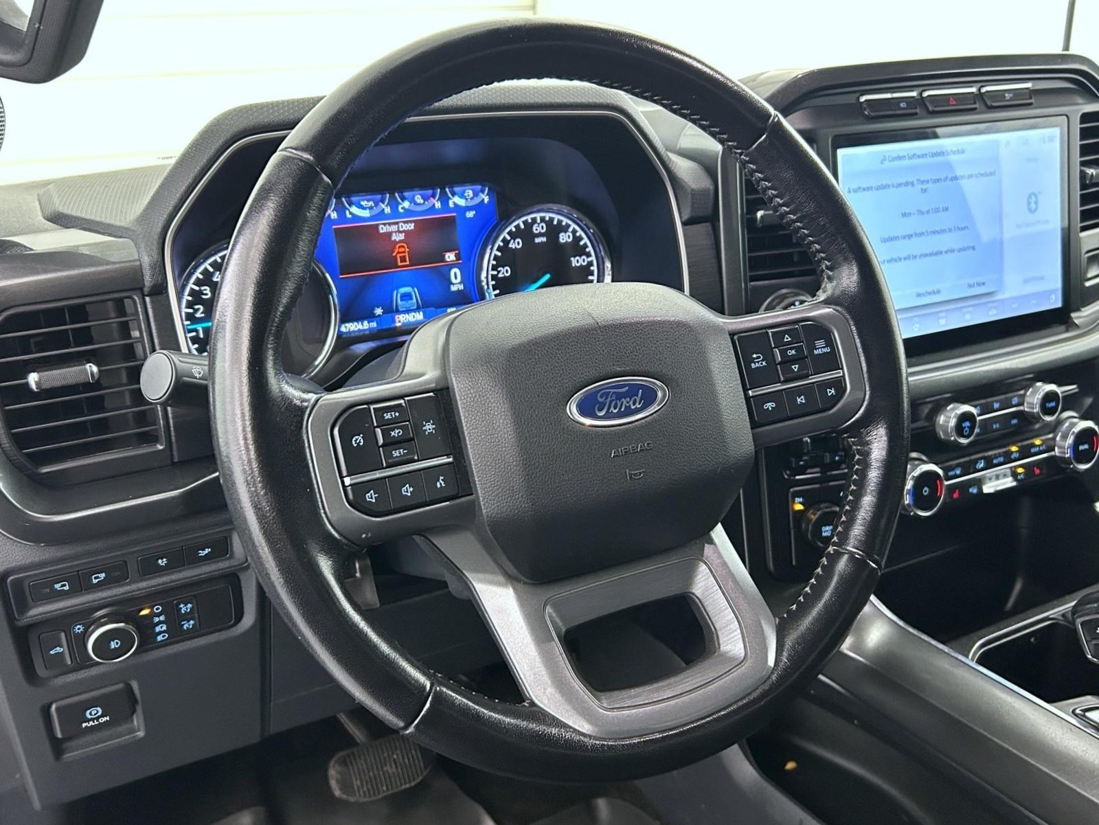 Used 2022 White Ford XLT image 11