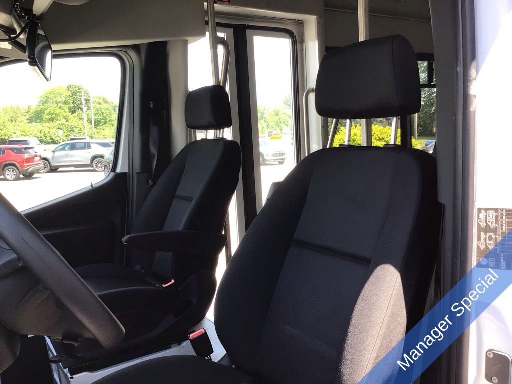 2022 Mercedes-Benz Sprinter Cab Chassis Base - Photo 22