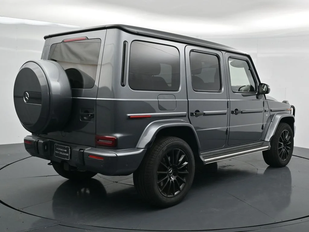 Used 2021 Gray Mercedes-Benz G 550 image 7