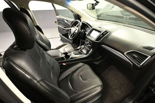Used 2016 Black Ford Titanium image 39
