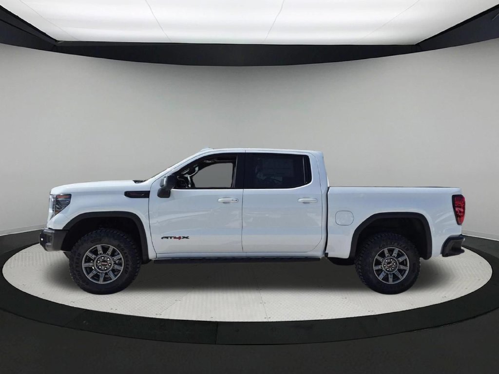 2026 GMC Sierra 1500 AT4X - Photo 2