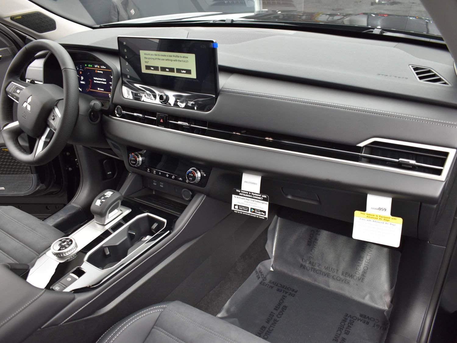 New 2026 Labrador Black Pearl Mitsubishi SE 1.5T 2WD image 7