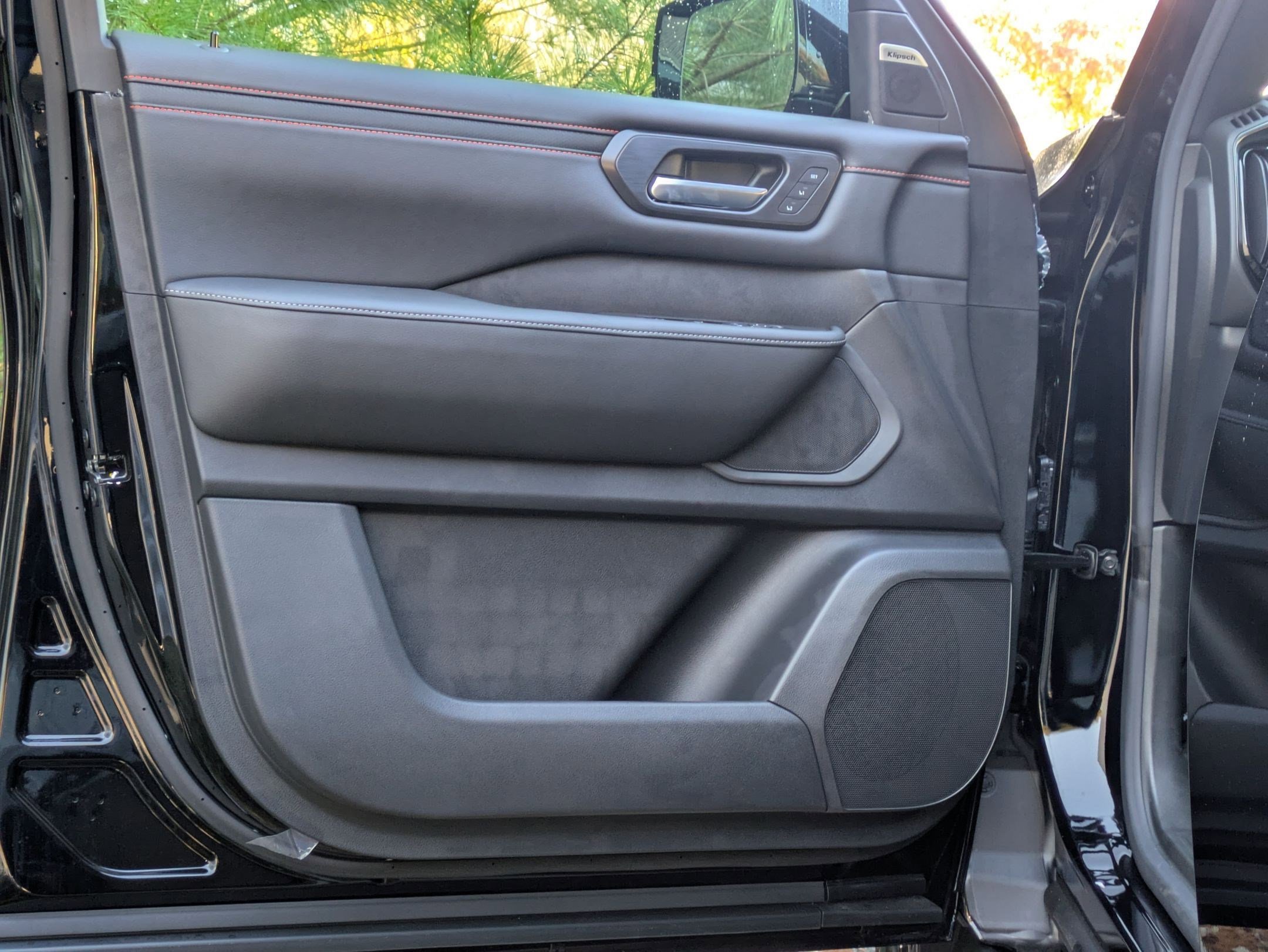 2026 Nissan Armada PRO-4X - Photo 13