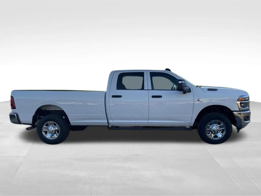 New 2025 White Ram Tradesman image 4