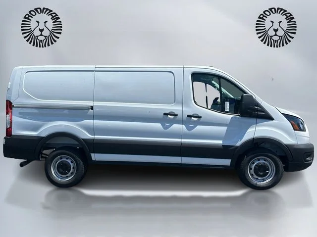 New 2026 Oxford White Ford Cargo Van image 5