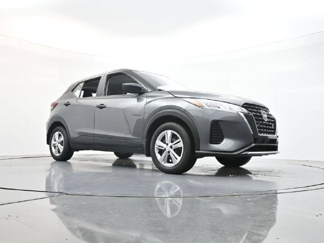 Used 2025 Gray Nissan S image 45