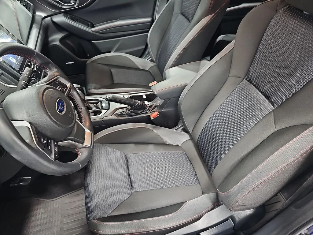 Used 2018 Blue Subaru 2.0i Sport image 16