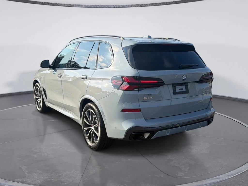 Used 2026 Gray BMW xDrive50e image 5