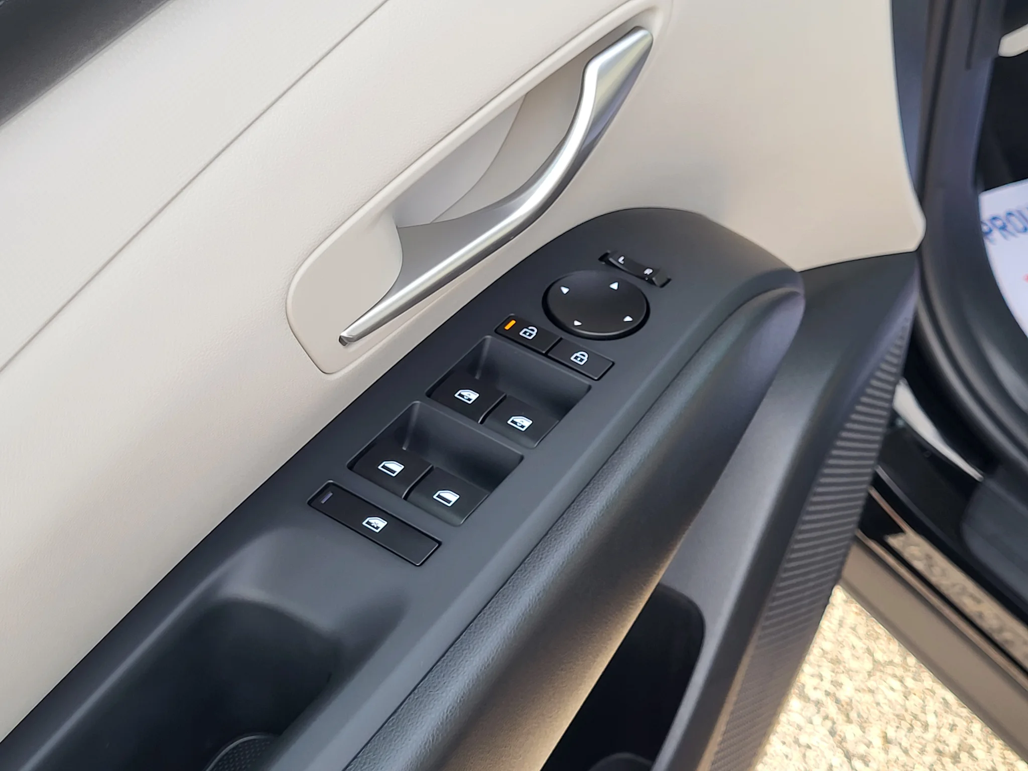 New 2026 Phantom Black Hyundai SEL Plus image 18