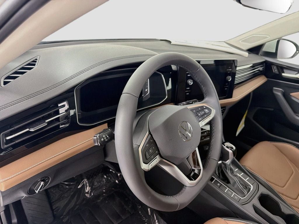 New 2026 Opal White Pearl Volkswagen SEL Automatic image 9
