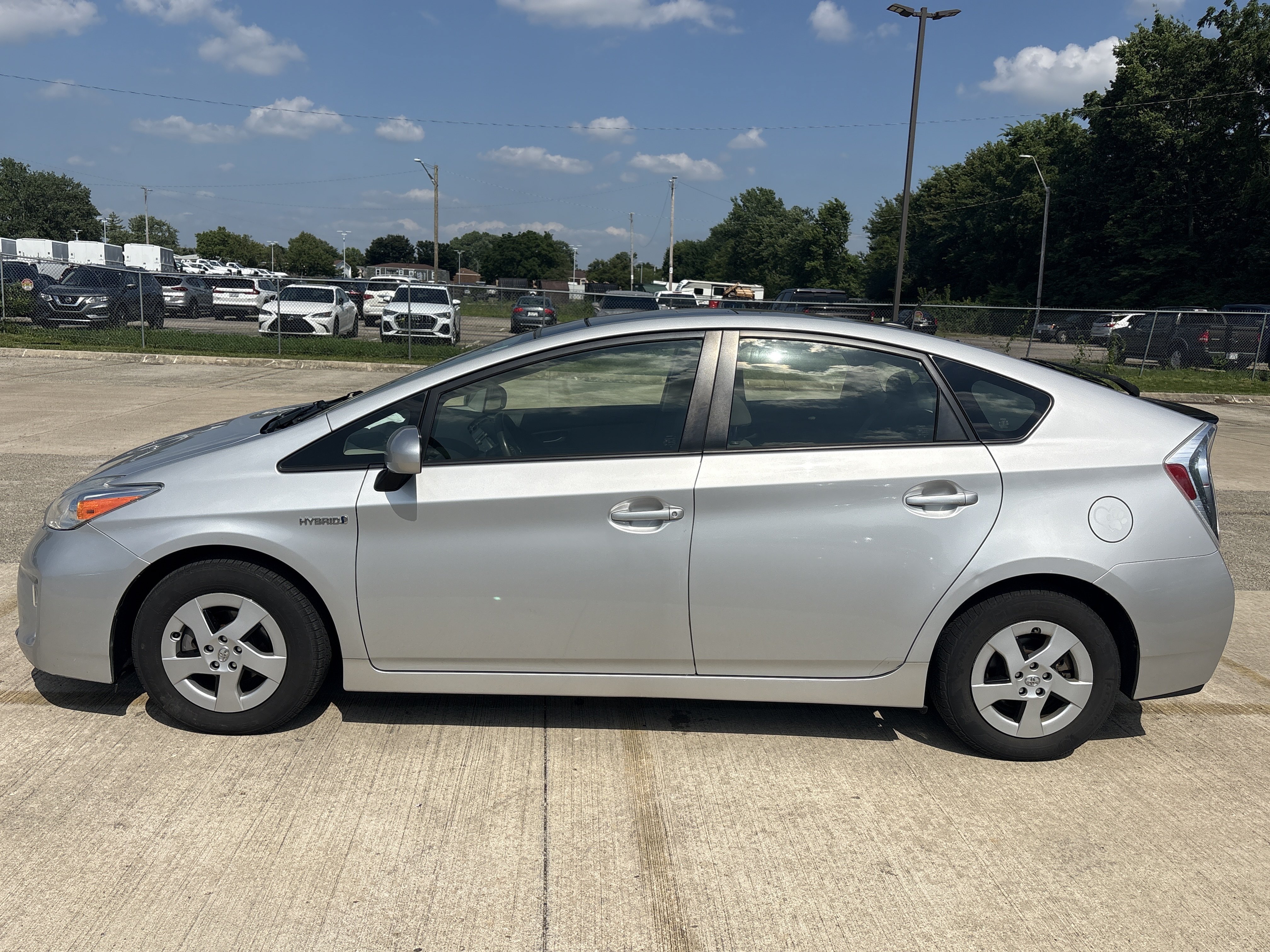2015 Toyota Prius Three's photo