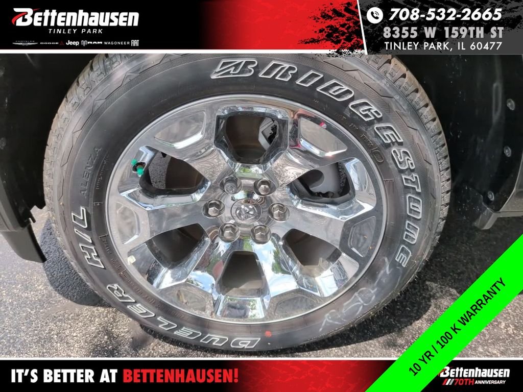 New 2026 Diamond Black Crystal Pearl-Coat Exterior Paint RAM Big Horn/Lone Star image 12