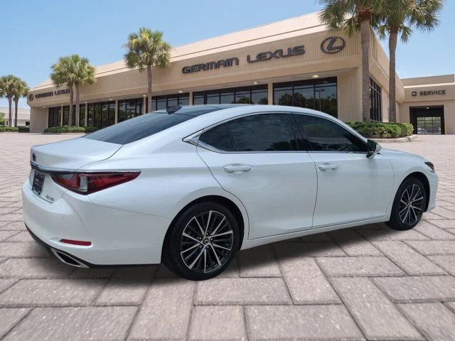 Certified Used 2025 EMINENT WHITE PEARL Lexus 350 image 4
