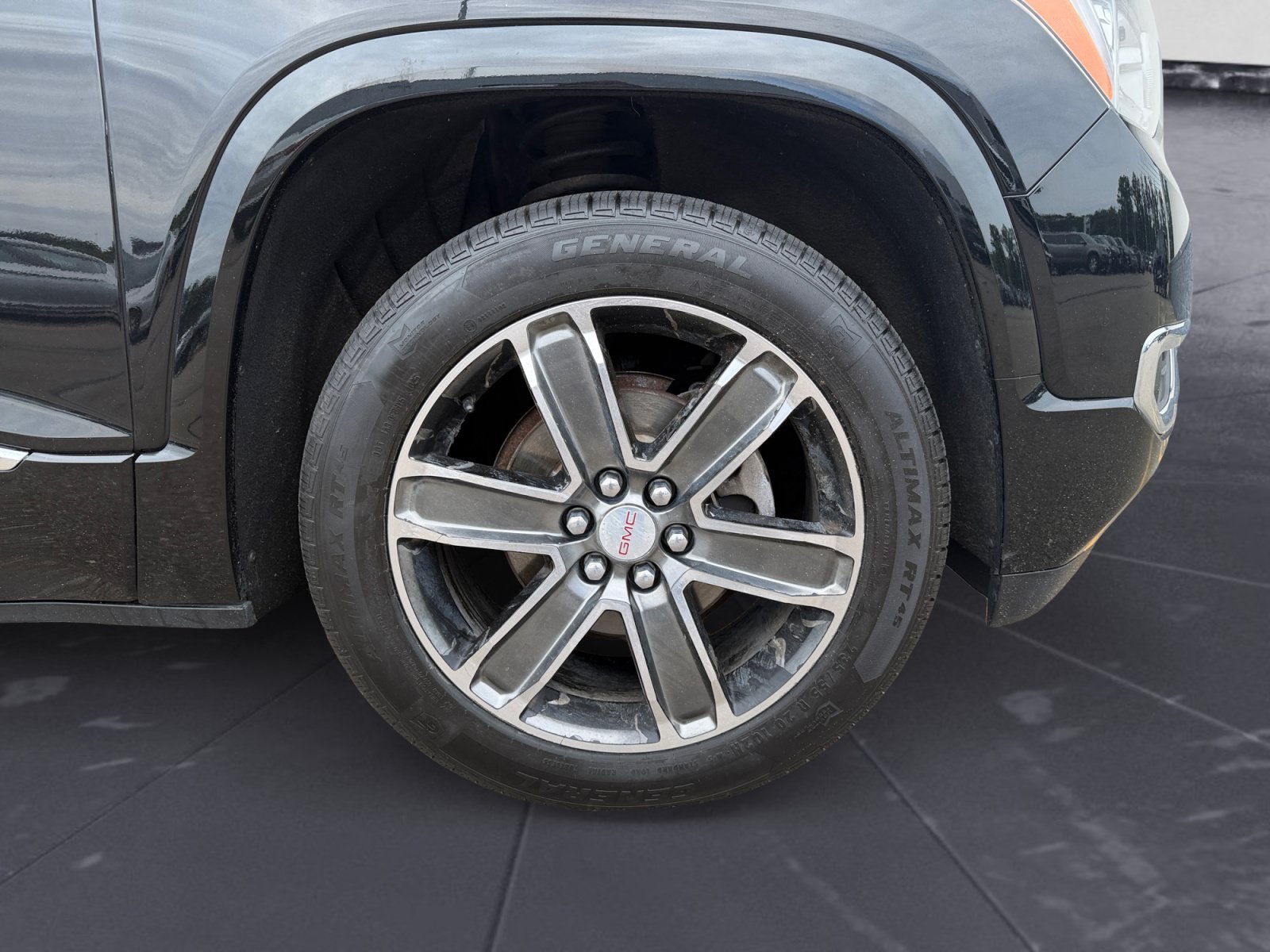 Used 2017 Ebony Twilight Metallic GMC Denali image 44