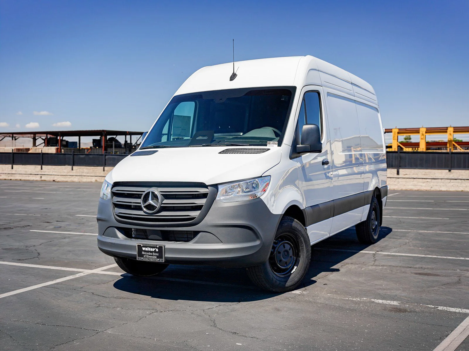 2025 Mercedes-Benz Sprinter 2500 144 WB HO's photo