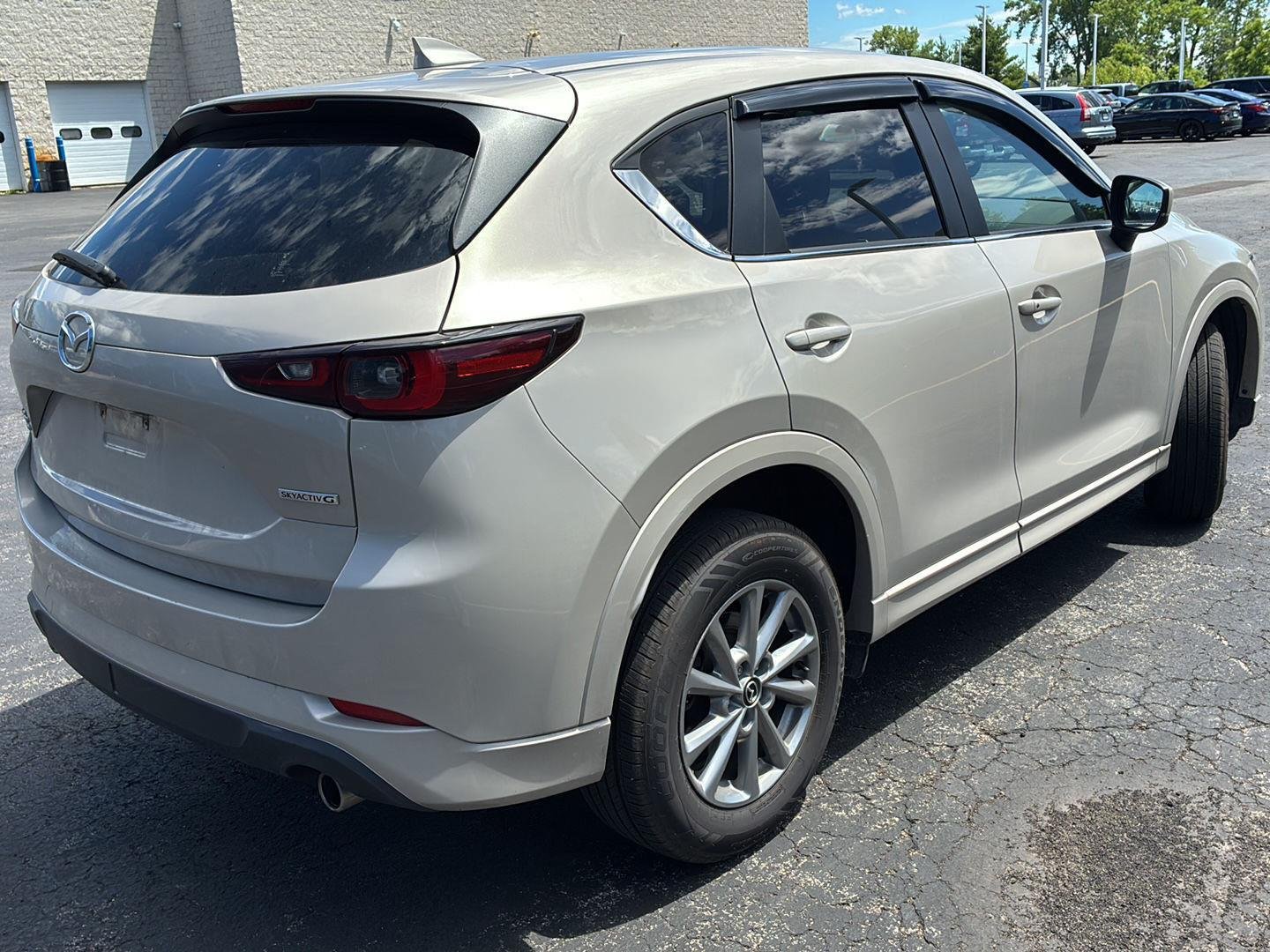 Used 2024 Platinum Quartz Metallic Mazda 2.5 S Select Package image 16