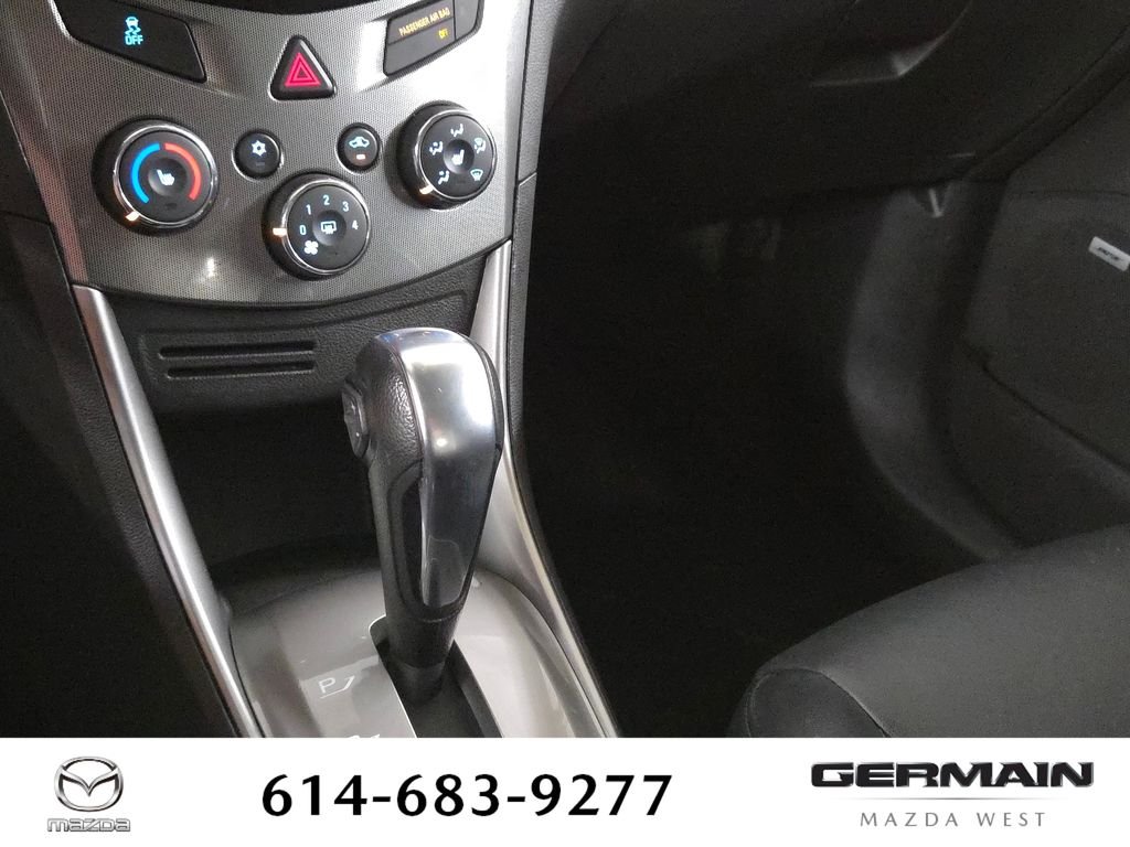 Used 2016 Black Chevrolet LTZ image 27