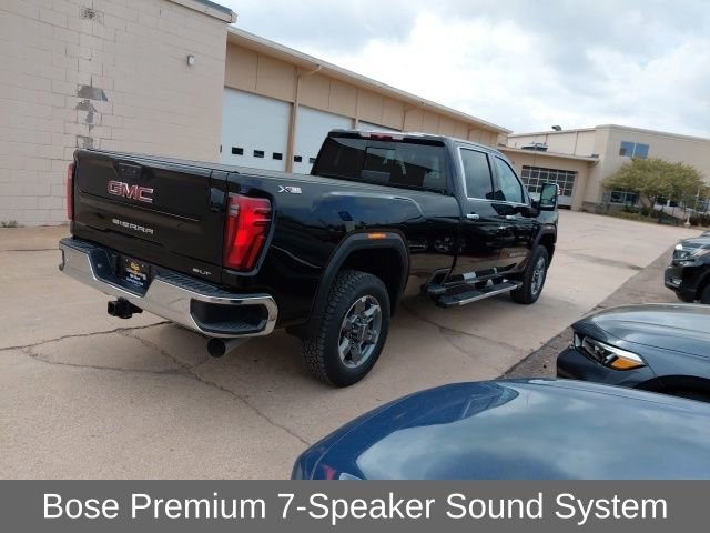 New 2025 Onyx Black GMC SLT image 4