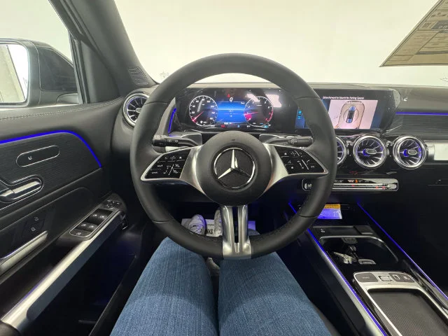 New 2026  Mercedes-Benz GLB 250 image 23