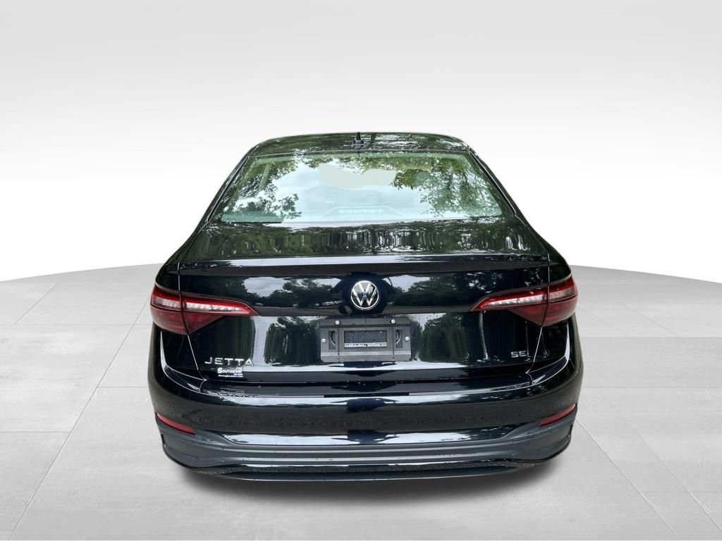 Used 2024 Black Volkswagen 1.5T SE image 4