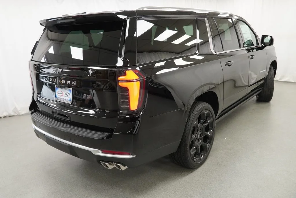 New 2026 Black Chevrolet High Country image 3