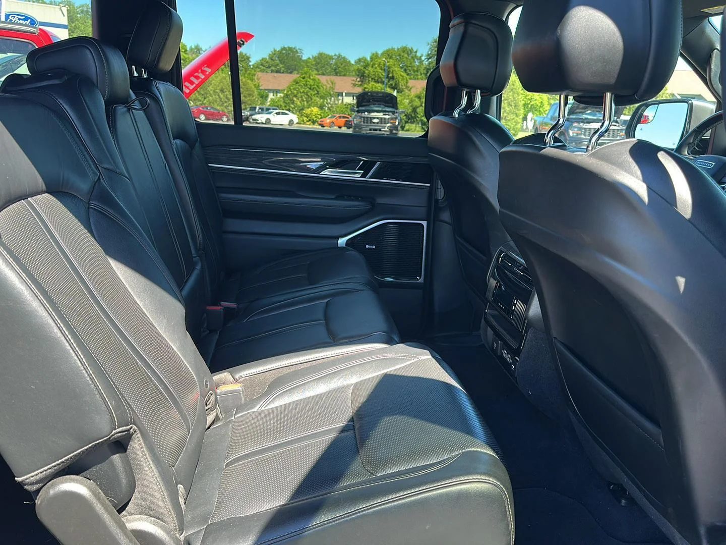Used 2022 Metallic Jeep Series III image 13