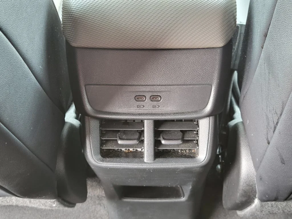 Used 2025 Summit White Chevrolet LT image 16