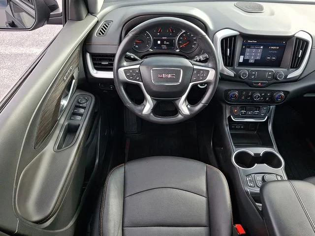 Used 2020 Black GMC SLT image 11