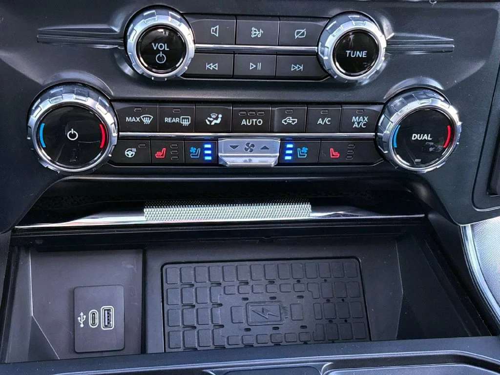 Used 2026 Avalanche Ford Raptor image 31