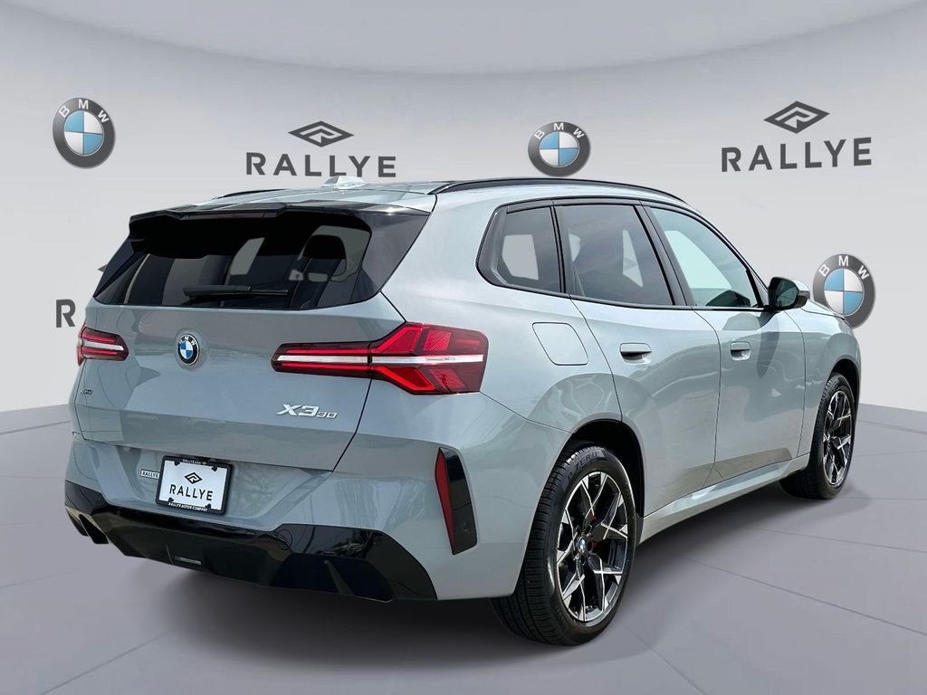 Used 2026 Gray Metallic BMW 30 xDrive image 4