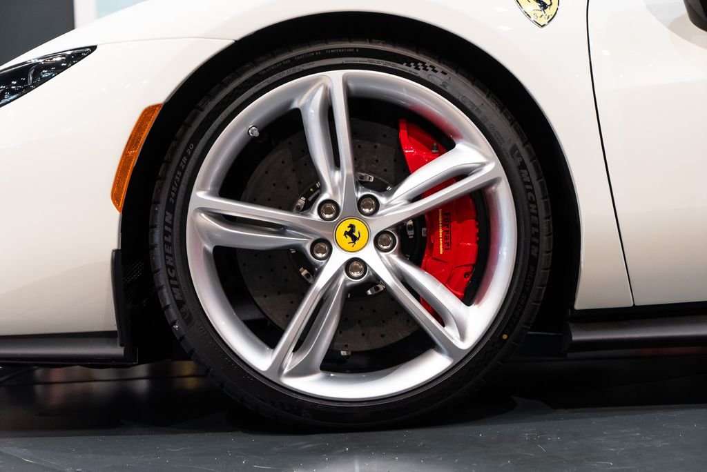 Certified Used 2025 Bianco Avus Ferrari  image 12