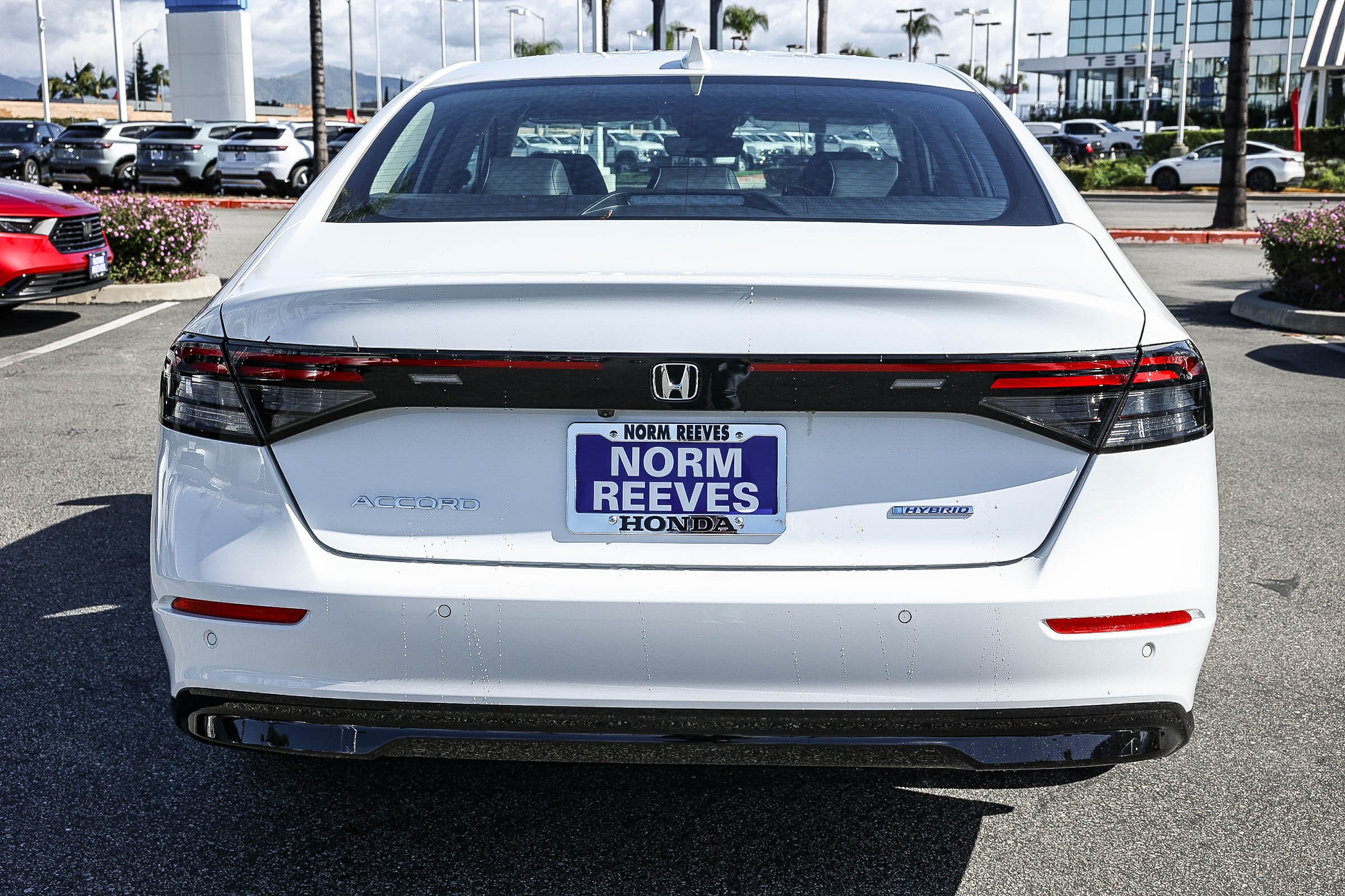 New 2026 Platinum White Pearl Honda EX-L Sedan image 5