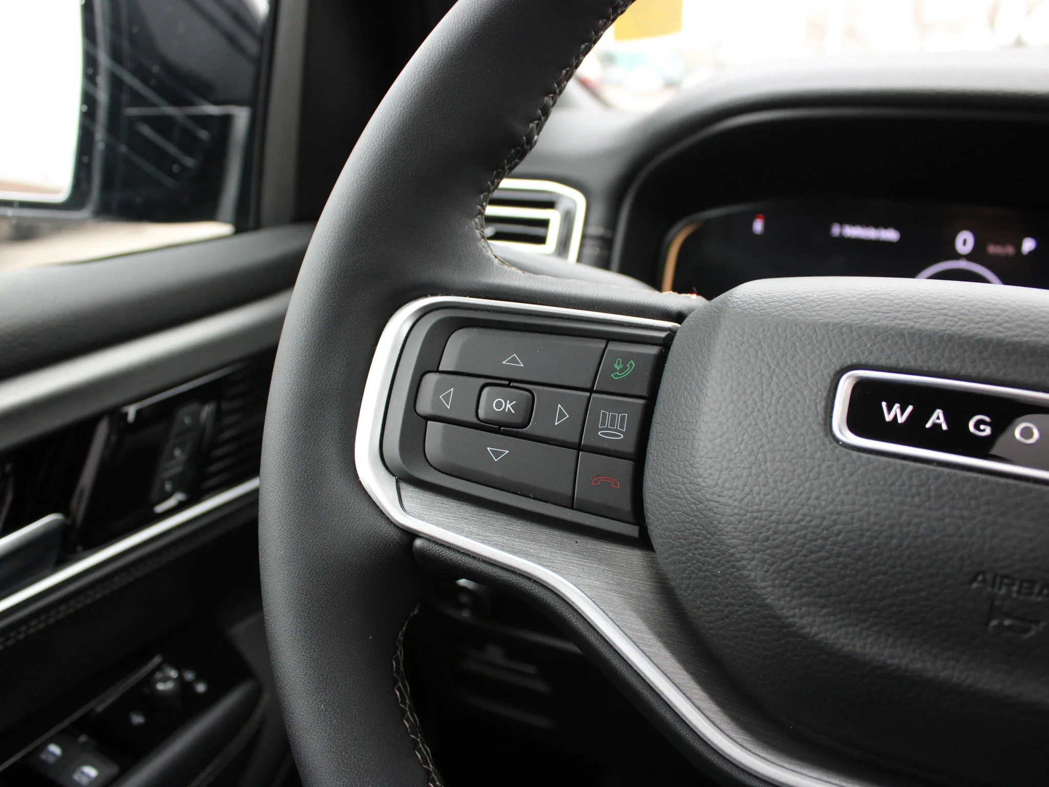 Certified Used 2025 Silver Jeep Series III Super * Twin-Turbo | McIntosh | Head-Up Display | Heated Nappa Leather | Running Boards image 28