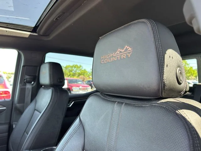Used 2024 Red Chevrolet High Country image 35