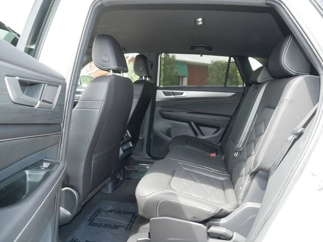 New 2026 White Volkswagen 2.0T SE w/Technology image 8