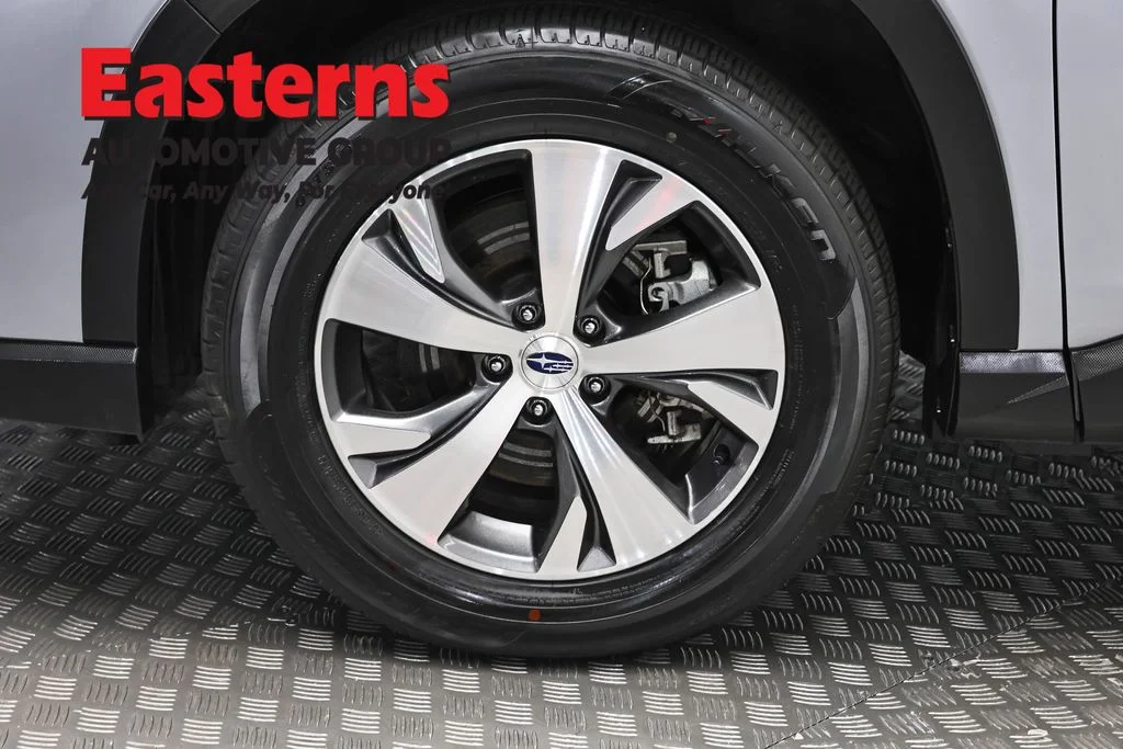 Used 2025 Silver Subaru Premium image 32