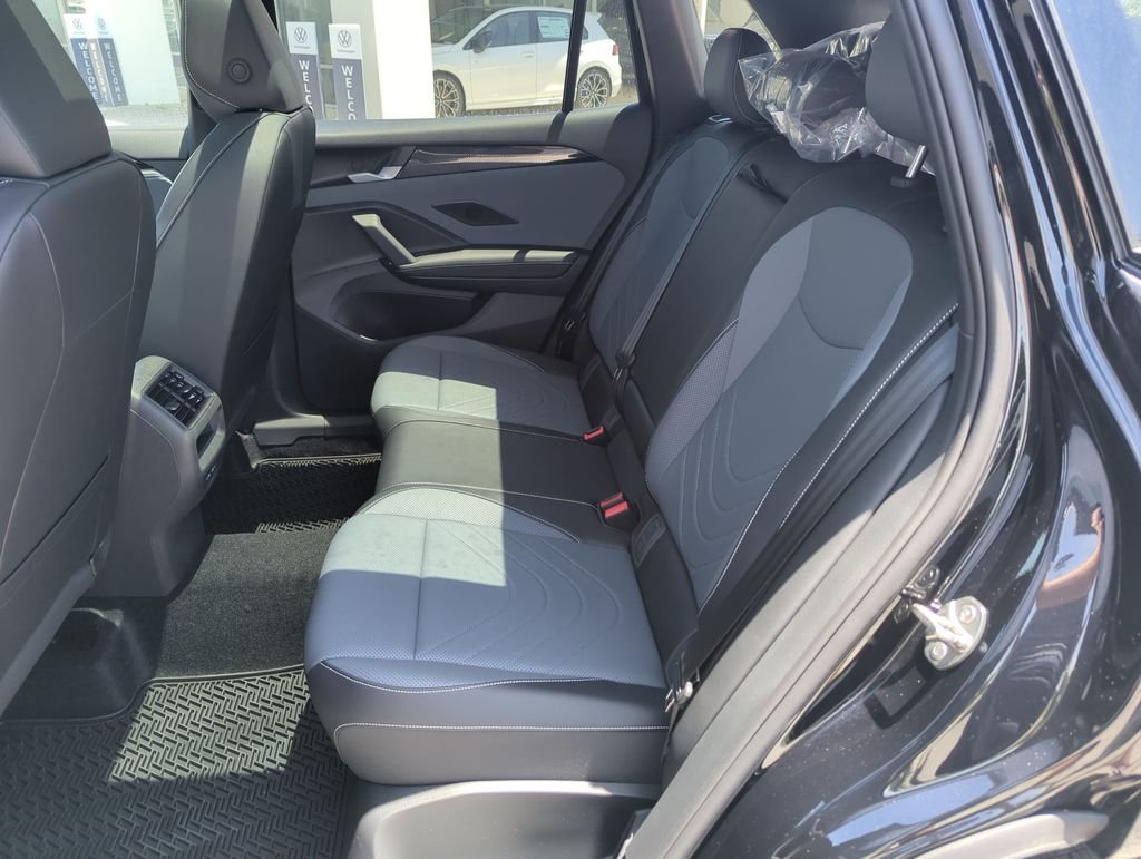 New 2026 Black Volkswagen 2.0T SE R-Line Black image 30